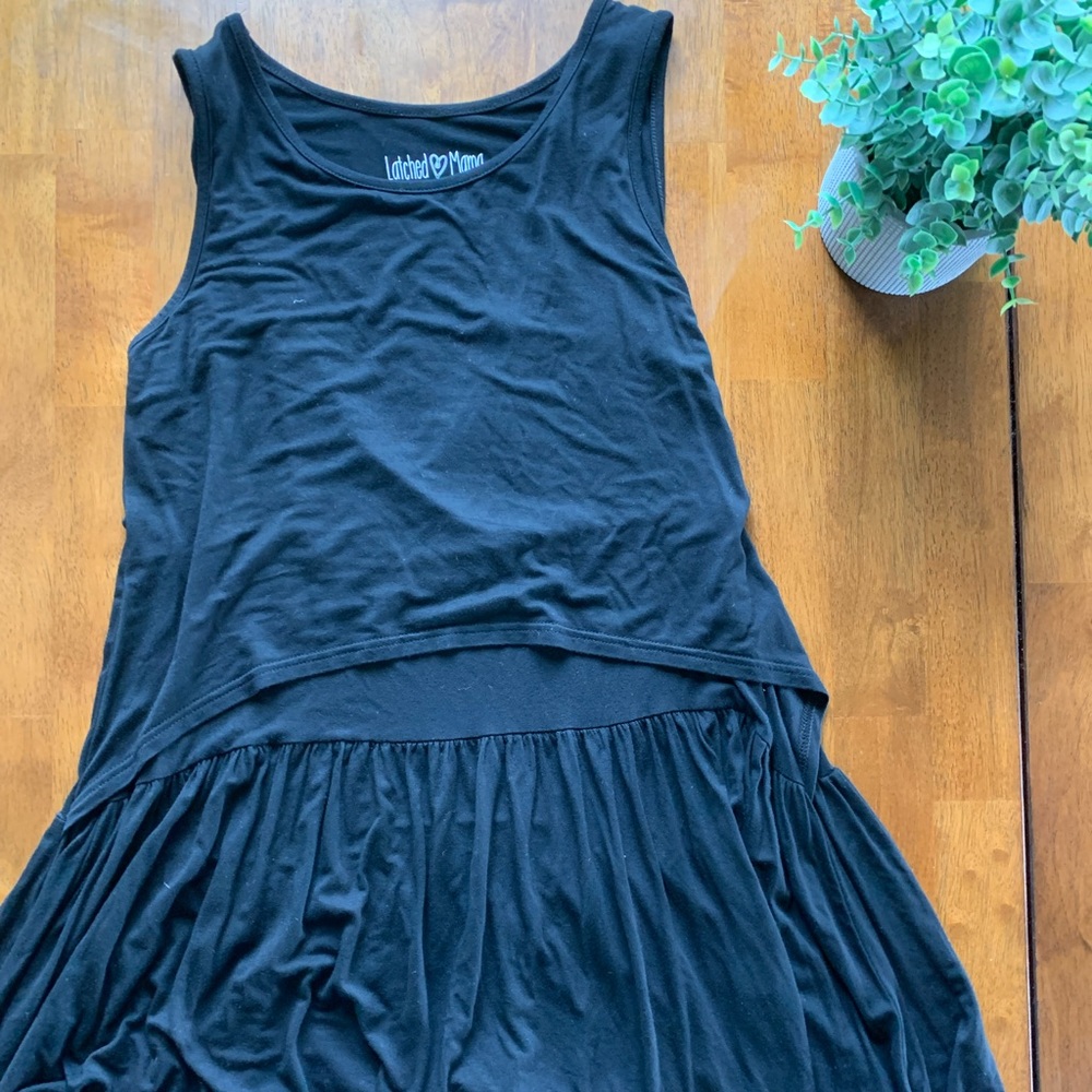 Black, small latched mama nursing top